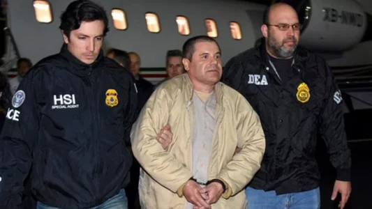 Nga kushtet mizore në burg te dashuria për përkthyesen spanjolle – Si duket jeta e El Chapos, bosit famëkeq të drogës