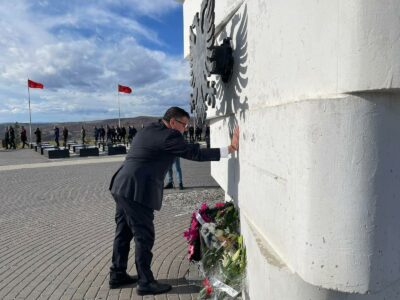 Haziri uron 28 Nëntorin: Kemi tri fe, por kemi vetëm një atdhe