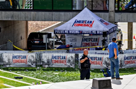 Vrasja e Charlie Kirk ngjall frikën e rritjes së dhunës politike