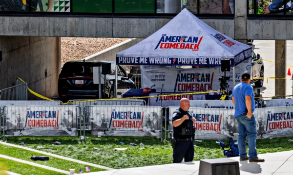 Vrasja e Charlie Kirk ngjall frikën e rritjes së dhunës politike