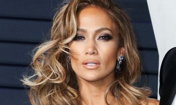 Jennifer Lopez këndoi në dasmën e një miliarderi indian, pagesa që mori është “e çmendur”
