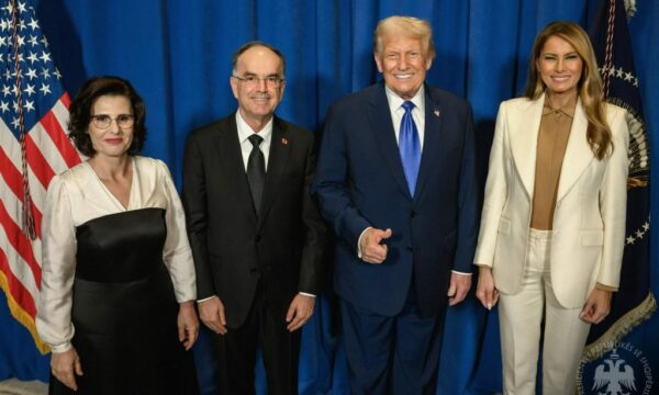 Begaj përcjell urimet e Trump për shqiptarët: Shqipëria do të qëndrojë gjithmonë përkrah SHBA-së