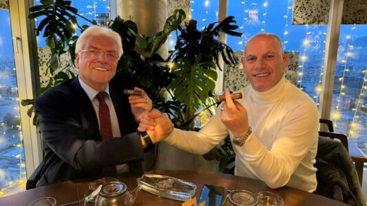 Lazim Destani me Lladrovcin e urojnë 28 Nëntorin nga Tirana