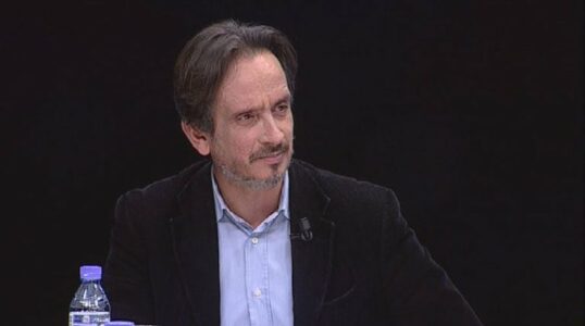 E Majta vs Patriotizëm