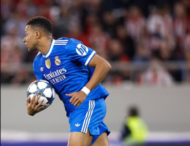 I jashtëzakonshëm Mbappe, shënon edhe golin e katërt sonte