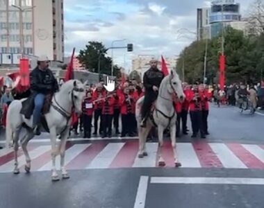 Me kuaj dhe këngë, Shkodra feston Ditën e Pavarësisë – pamje