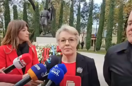 Gërvalla ia huq në Vlorë: Kemi ardhë në vendin ku u shpall pavarësia e qytetit shqiptar