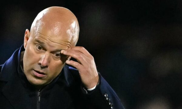 Liverpooli i vihet pas ish-trajnerit të Barcelonës, si zëvendësues i Arne Slotit