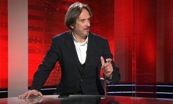 Urrejta ndaj Alter Egos