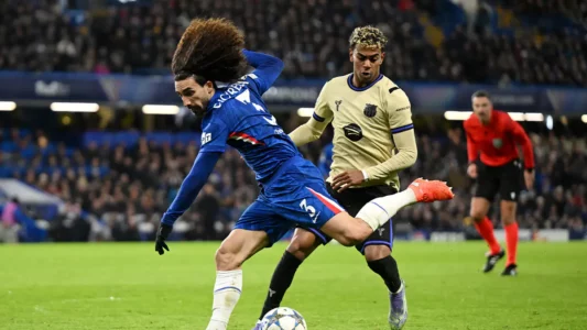 Portieri i Chelseat: Cucurella e mbajti në xhep Lamine Yamalin