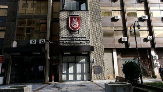 Ish-deputeti i PDK-së: E them me gjithë shpirt, votuesit ia vlen ta ndëshkojnë Albin Kurtin dhe gjithë stafin e tij