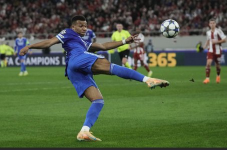 Mbappe shpallet “Lojtari i Javës”në Ligën e Kampionëve pas pokerit historik ndaj Olympiacos