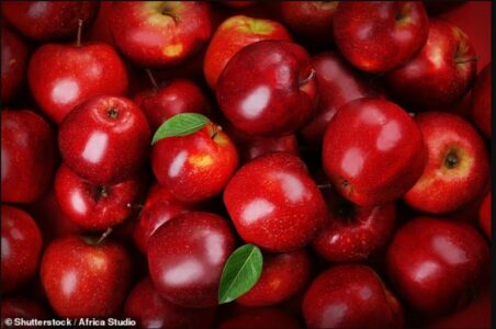 🍏 A e mban vërtet molla mjekun larg? Ekspertët shpjegojnë pse ky frut i zakonshëm është më i fuqishëm se mendojmë