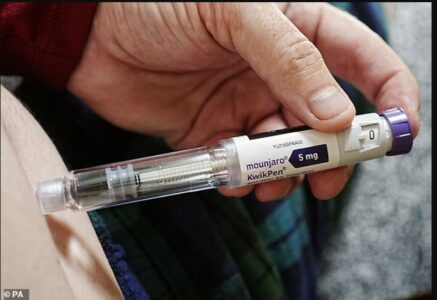 Sa peshë rikthehet pas ndërprerjes së Mounjaro? Studimi i ri konfirmon se katër nga pesë përdorues i rifitojnë kilet e humbura