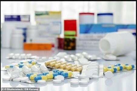 Një probiotik ditor mund të ulë rrezikun e dëmtimit të zorrëve nga antidepresantët