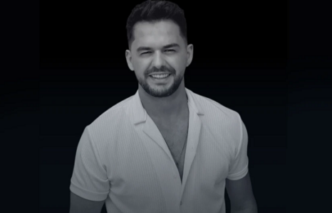 “Shpati ktheu sytë nga djali në momentet e fundit”, rrëfimi rrëqethës i mikut të artistit