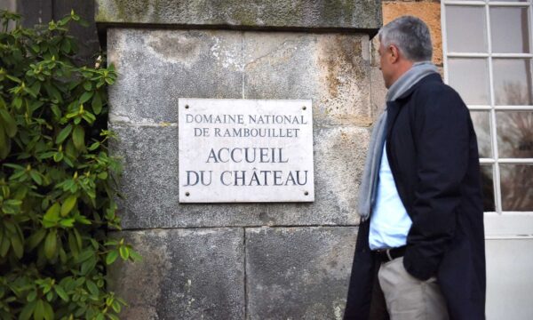 Thaçi i reagon Gjykatës që caktoi seancë për 28 nëntor: Mos lejoni të ndodhin gjëra që s’lejohen në shtetet tuaja