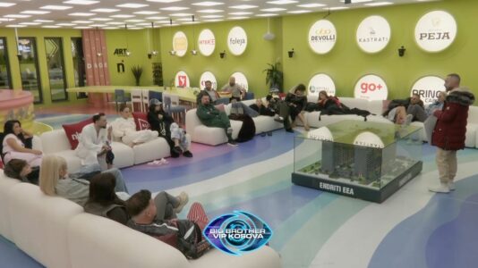 “Vëllai i Madh” e bën të detyrueshëm gjumin e natës për banorët